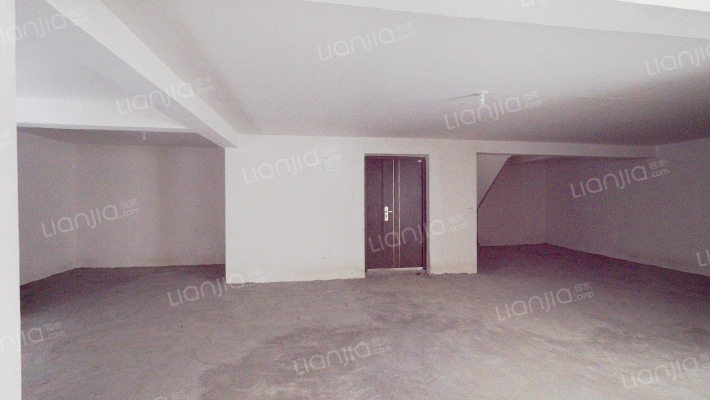 铂悦天汇西区二手房实景图