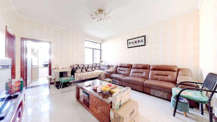 新城湾小区二手房实景图