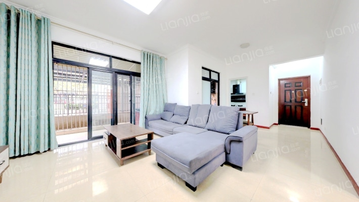 四季豪庭二手房实景图