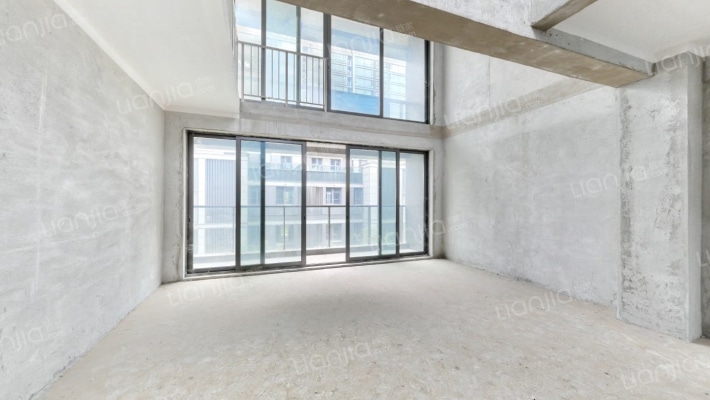 武汉城建雲栖湖岸二手房实景图
