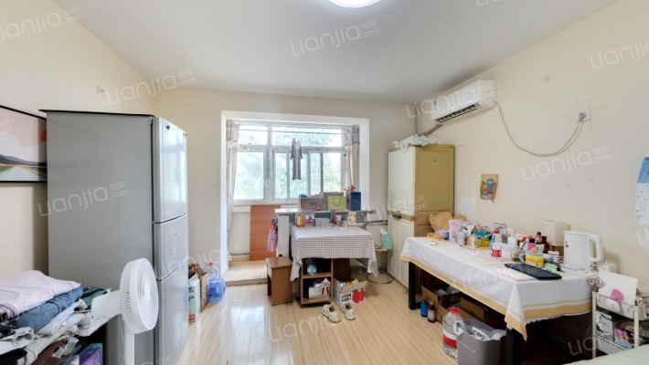 中关村东大院二手房实景图