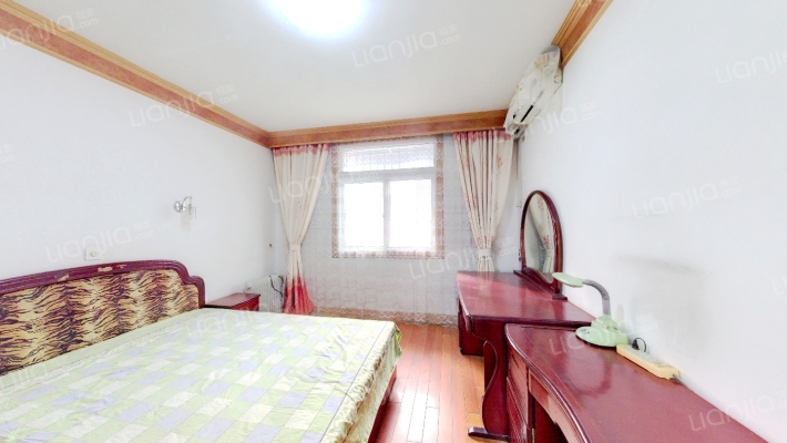 华水公寓二手房实景图