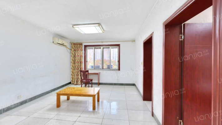 和平秀苑二手房实景图