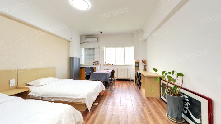 恒兴文艺广场二手房实景图