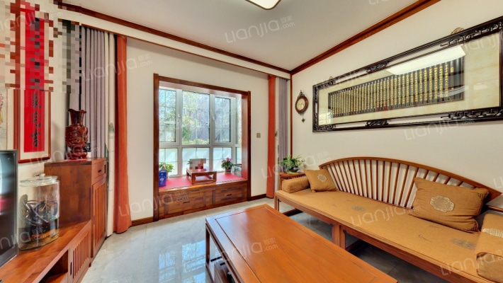 湛园海德公园二手房实景图