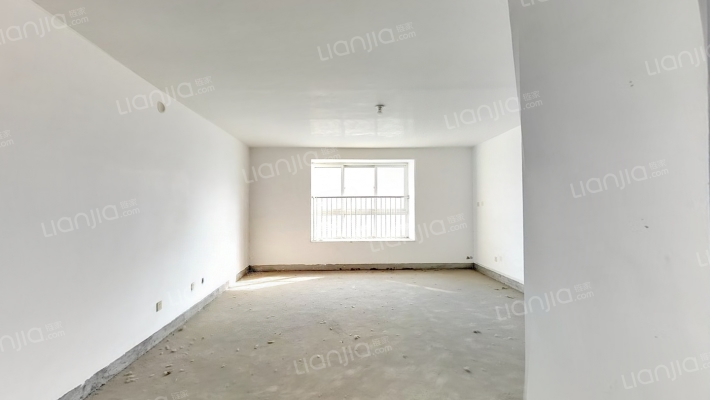 公积金家属院二手房实景图