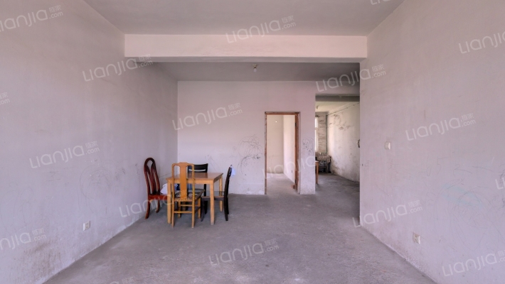 信美花苑二手房实景图