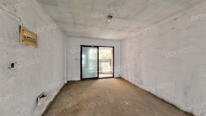 保利麓谷林语E区二手房实景图