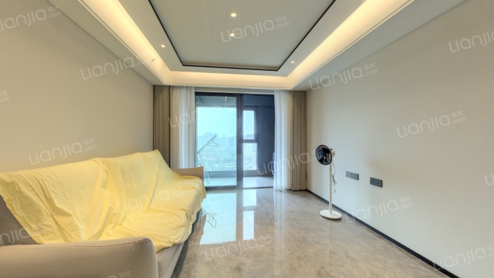 万科新世纪翡翠滨江三期二手房实景图