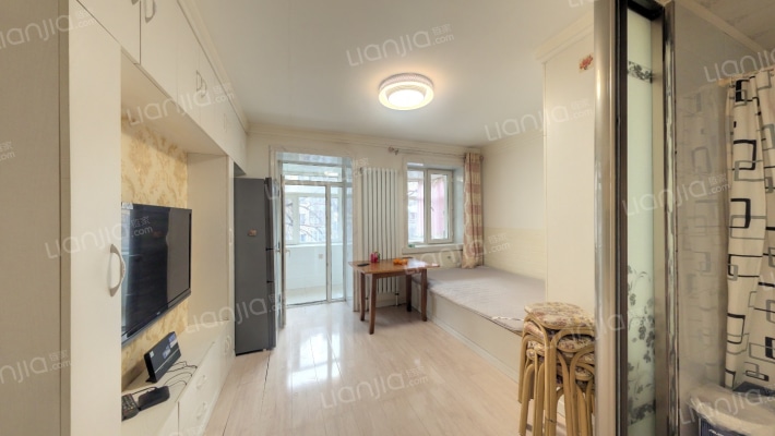 沙曼小区六街区二手房实景图