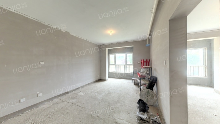 假日丽城德园二手房实景图