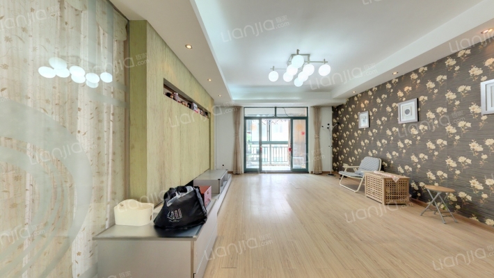 东方华府二手房实景图