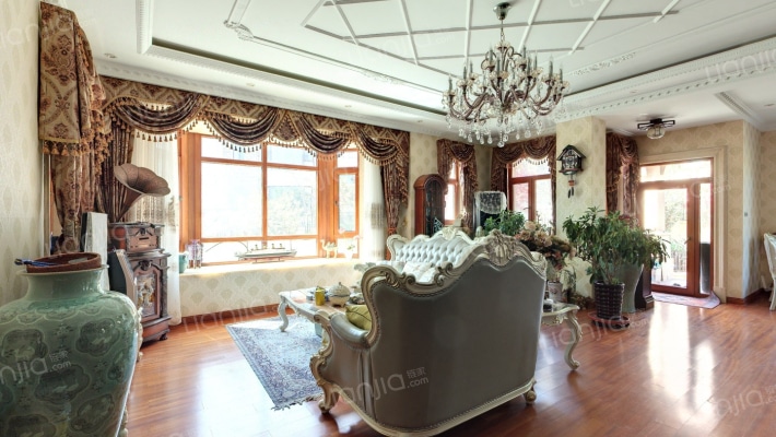 鲁能胜地逸海园二手房实景图