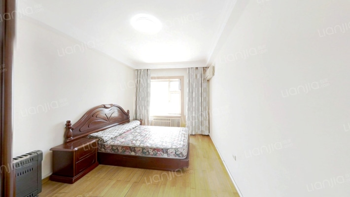 法院街二手房实景图