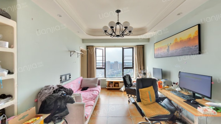 缤纷翡翠湾二手房实景图