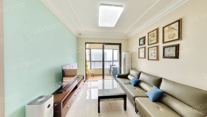 恒大金碧新城二手房实景图