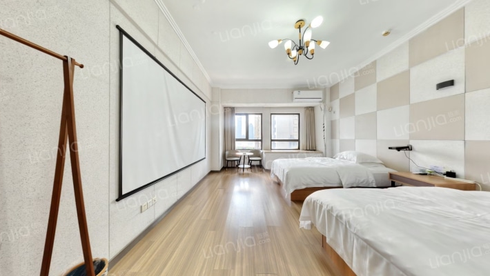 积玉桥万达SOHO二手房实景图