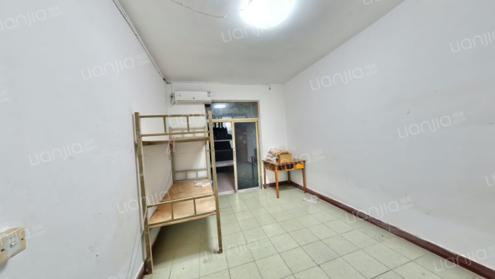 紫东楼段168号二手房实景图