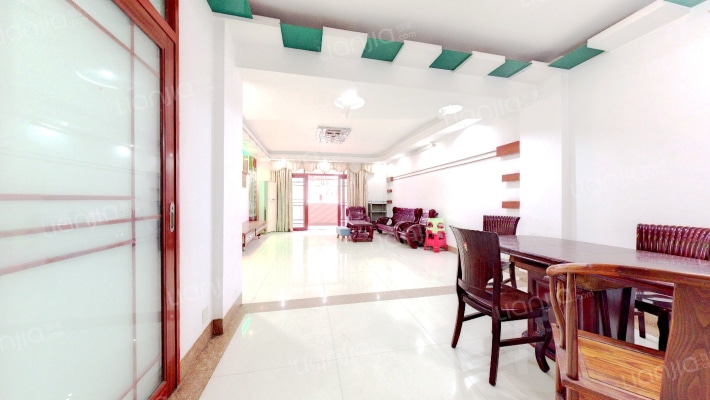 德豪新苑二手房实景图