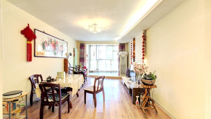 龙泓园二手房实景图