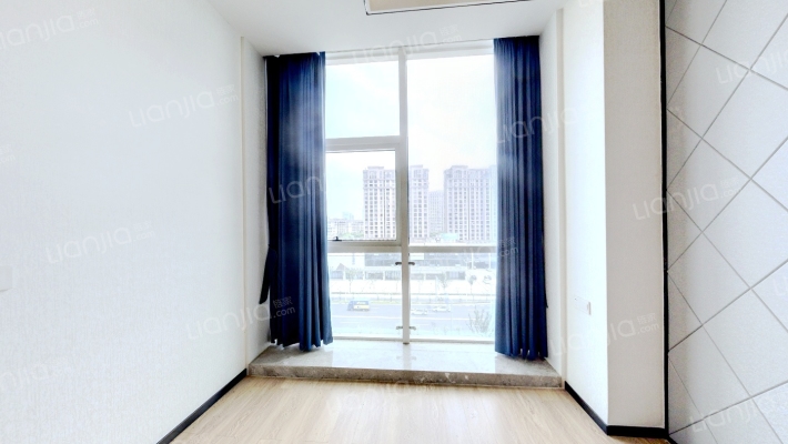 镜湖国际二手房实景图