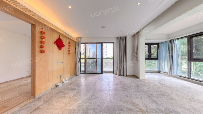 湖光山舍二手房实景图