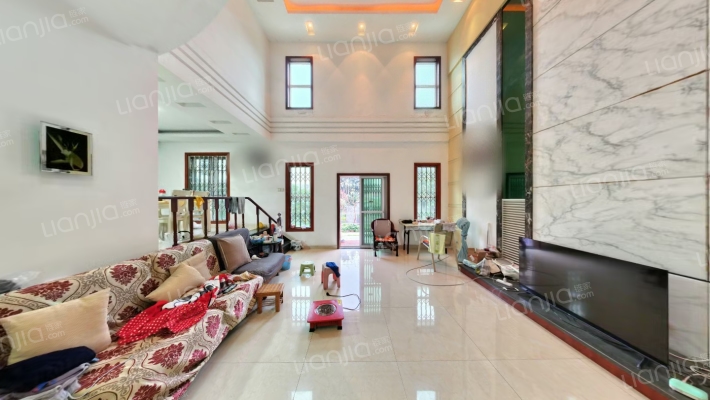 红泰静水楼台二手房实景图