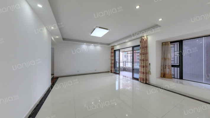 大运城邦卫城二手房实景图