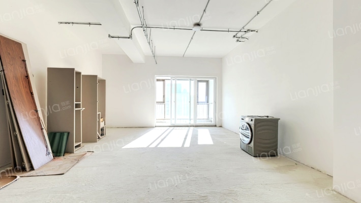 信达中心 · 東外39號二手房实景图