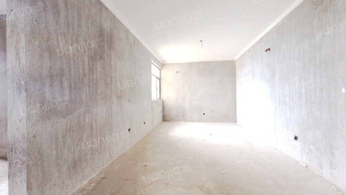 上品百合园二手房实景图