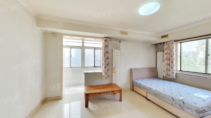 海户西里二手房实景图