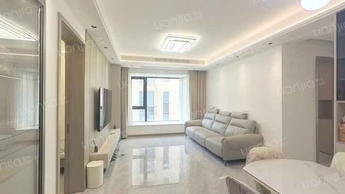 金义颐景园二手房实景图
