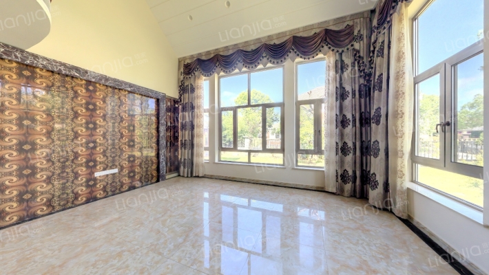 棕榈滩别墅二手房实景图