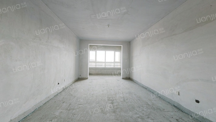 红凤名邸二手房实景图