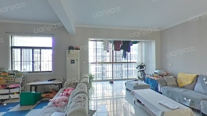 凤凰城二手房实景图