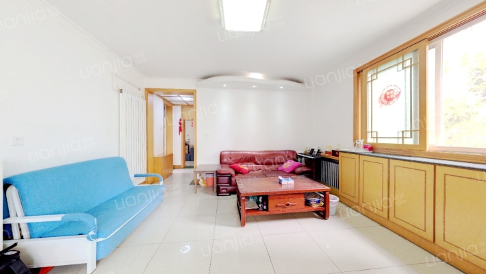 纬二路8号院二手房实景图