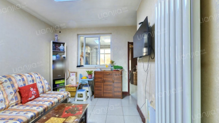 六厂前街4号院二手房实景图