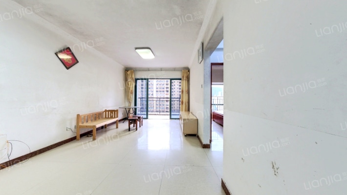 新园华府一期二手房实景图