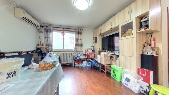 定福家园1号院二手房实景图