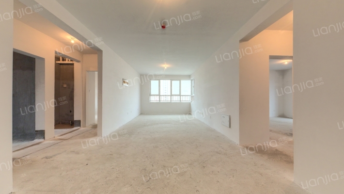 泰安御驾新苑西区二手房实景图