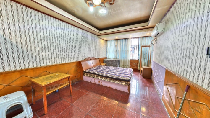 水碾河路46号二手房实景图