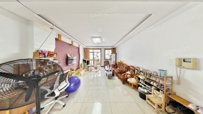 新月花园二手房实景图
