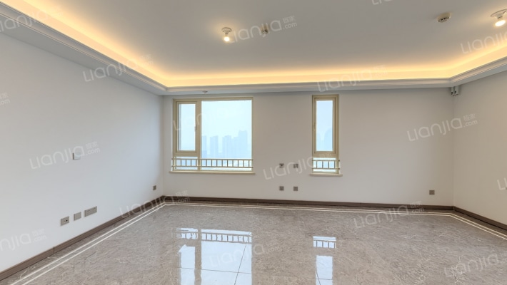 天际府二手房实景图