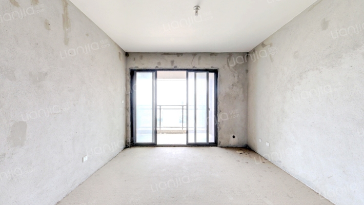 隆源华府二手房实景图