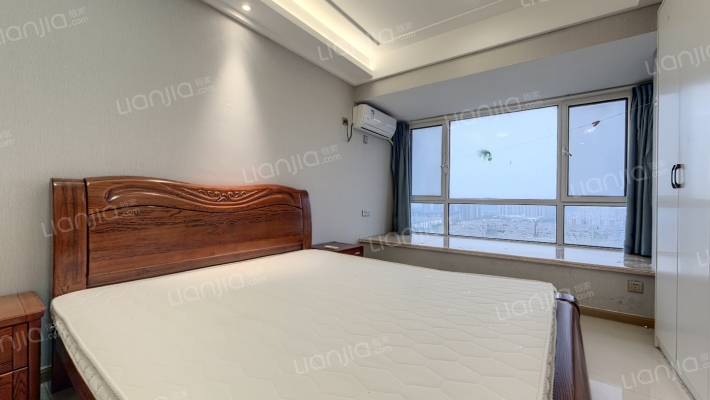 万达广场二手房实景图