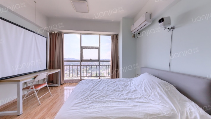 铂悦公寓二手房实景图