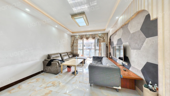 丽雅嘉园二手房实景图