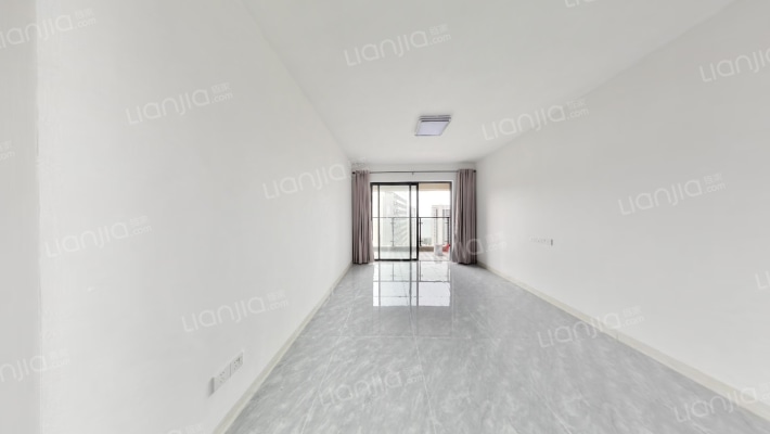 小径海岸城花园二手房实景图