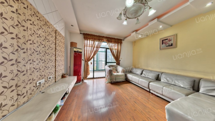 东方莱茵二手房实景图