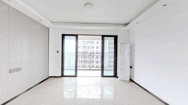 招商华发依云曦城二手房实景图